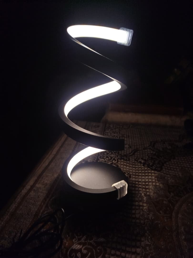 مصباح أوري